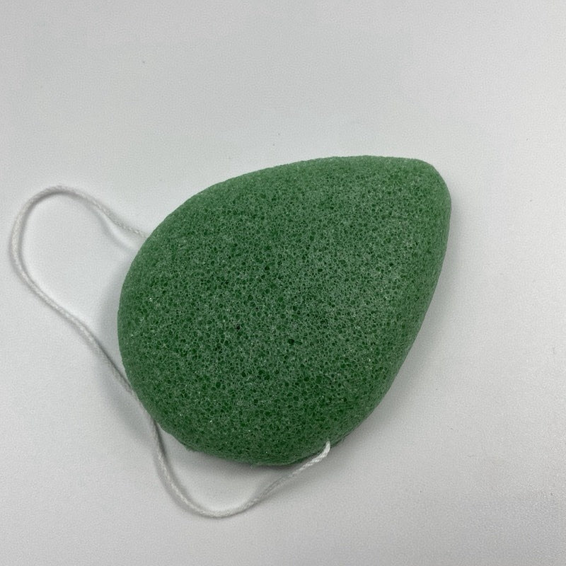 Jade-style facial roller and gua sha in white gift box